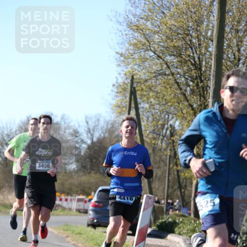 06.04.2025 - 44. Internationalen Wilhelmsburger Insellauf Jannik Wohlers http://msf.ph/oto/7620155 06.04.2025 10:05:42 Laufen 3456, 4416, 1525 meine-sportfotos.de