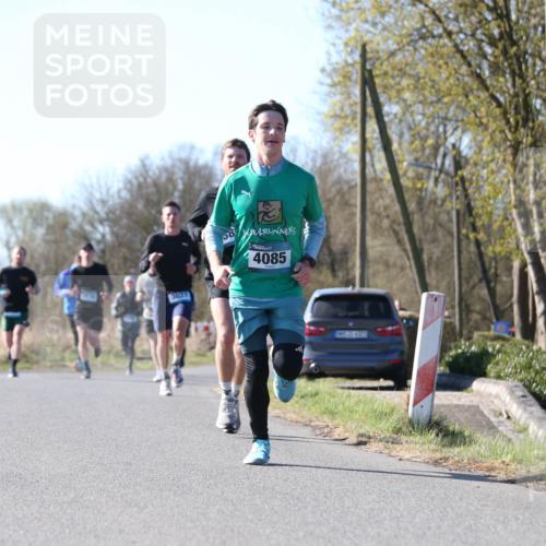 06.04.2025 - 44. Internationalen Wilhelmsburger Insellauf Jannik Wohlers http://msf.ph/oto/7620255 06.04.2025 10:06:04 Laufen 3027, 4085, 34, 6329 meine-sportfotos.de