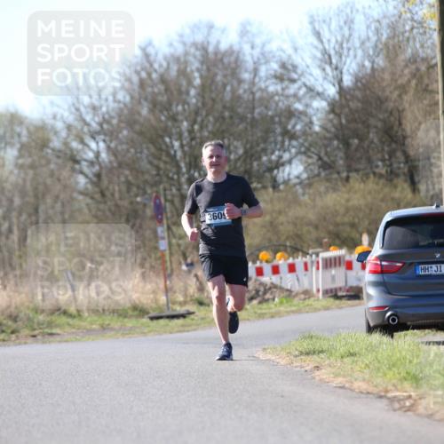 06.04.2025 - 44. Internationalen Wilhelmsburger Insellauf Jannik Wohlers http://msf.ph/oto/7620379 06.04.2025 10:06:20 Laufen 3609, 4321 meine-sportfotos.de