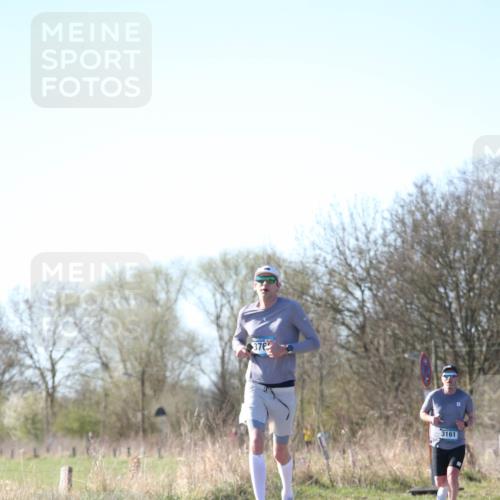 06.04.2025 - 44. Internationalen Wilhelmsburger Insellauf Jannik Wohlers http://msf.ph/oto/7620516 06.04.2025 10:06:54 Laufen 376, 3161 meine-sportfotos.de