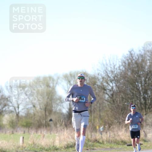 06.04.2025 - 44. Internationalen Wilhelmsburger Insellauf Jannik Wohlers http://msf.ph/oto/7620520 06.04.2025 10:06:55 Laufen 68, 3161 meine-sportfotos.de