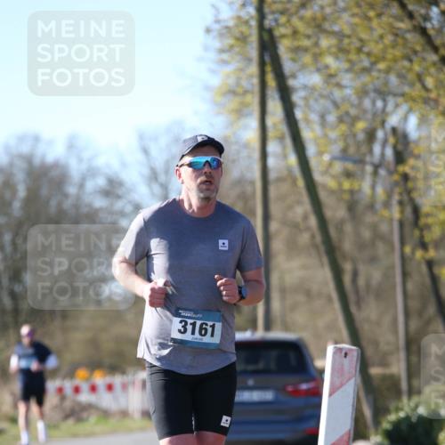 06.04.2025 - 44. Internationalen Wilhelmsburger Insellauf Jannik Wohlers http://msf.ph/oto/7620554 06.04.2025 10:07:02 Laufen 3161 meine-sportfotos.de
