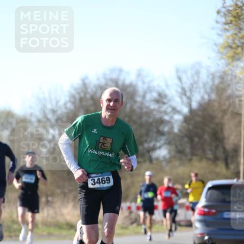 06.04.2025 - 44. Internationalen Wilhelmsburger Insellauf Jannik Wohlers http://msf.ph/oto/7620629 06.04.2025 10:07:38 Laufen 3469 meine-sportfotos.de