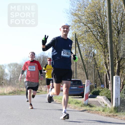 06.04.2025 - 44. Internationalen Wilhelmsburger Insellauf Jannik Wohlers http://msf.ph/oto/7620690 06.04.2025 10:07:49 Laufen 3555, 5193, 4321 meine-sportfotos.de