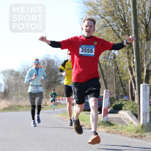 06.04.2025 - 44. Internationalen Wilhelmsburger Insellauf Jannik Wohlers http://msf.ph/oto/7620719 06.04.2025 10:07:50 Laufen 4378, 3555 meine-sportfotos.de