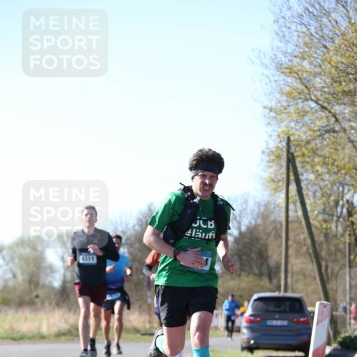 06.04.2025 - 44. Internationalen Wilhelmsburger Insellauf Jannik Wohlers http://msf.ph/oto/7620779 06.04.2025 10:08:02 Laufen 4311 meine-sportfotos.de