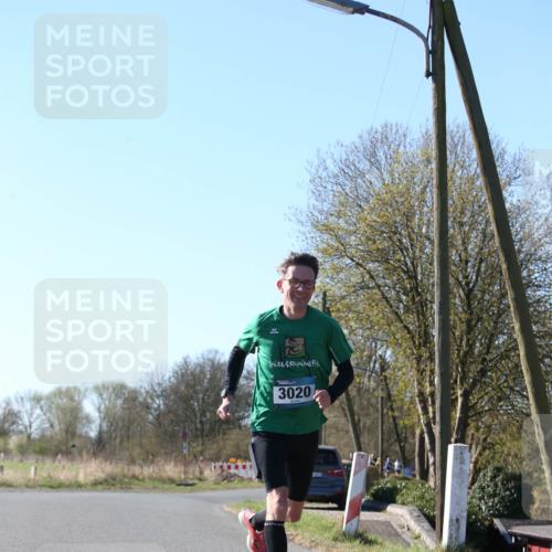 06.04.2025 - 44. Internationalen Wilhelmsburger Insellauf Jannik Wohlers http://msf.ph/oto/7620963 06.04.2025 10:08:52 Laufen 3020 meine-sportfotos.de