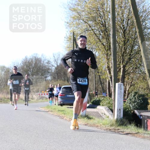 06.04.2025 - 44. Internationalen Wilhelmsburger Insellauf Jannik Wohlers http://msf.ph/oto/7621100 06.04.2025 10:10:14 Laufen 3341, 1438, 31, 423, 4428 meine-sportfotos.de