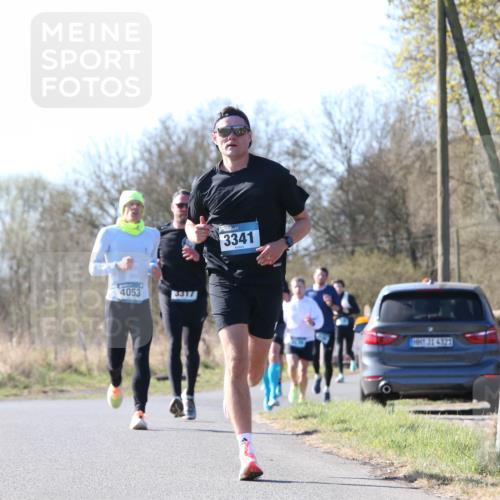 06.04.2025 - 44. Internationalen Wilhelmsburger Insellauf Jannik Wohlers http://msf.ph/oto/7621105 06.04.2025 10:10:16 Laufen 4053, 3317, 3341, 31, 4321 meine-sportfotos.de