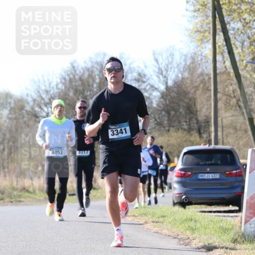 06.04.2025 - 44. Internationalen Wilhelmsburger Insellauf Jannik Wohlers http://msf.ph/oto/7621106 06.04.2025 10:10:16 Laufen 4053, 3317, 3341, 31, 4321 meine-sportfotos.de