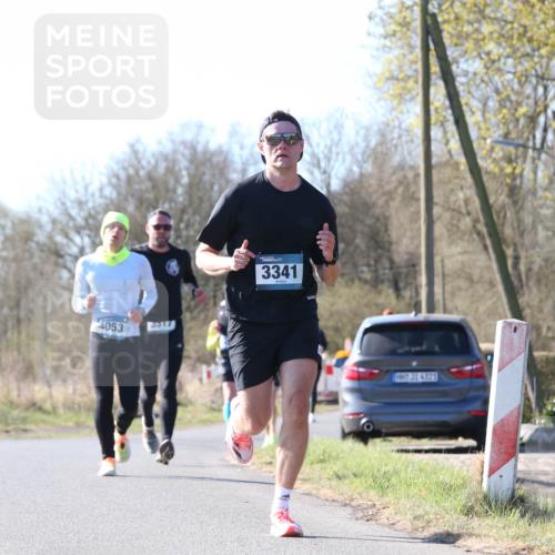 06.04.2025 - 44. Internationalen Wilhelmsburger Insellauf Jannik Wohlers http://msf.ph/oto/7621109 06.04.2025 10:10:16 Laufen 4053, 3317, 3341, 31, 4323 meine-sportfotos.de