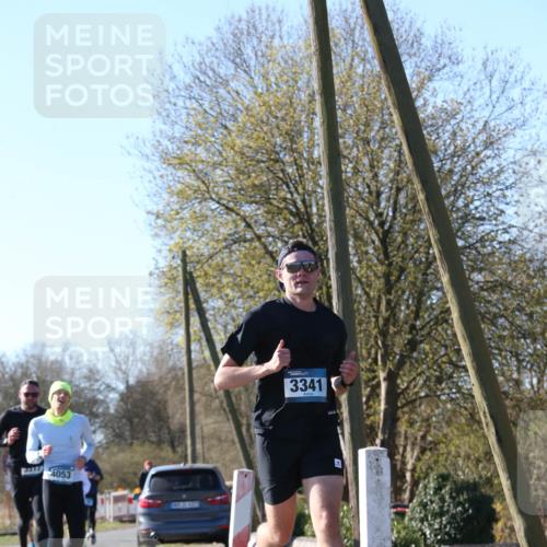 06.04.2025 - 44. Internationalen Wilhelmsburger Insellauf Jannik Wohlers http://msf.ph/oto/7621110 06.04.2025 10:10:17 Laufen 4053, 3341 meine-sportfotos.de