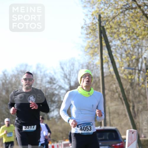 06.04.2025 - 44. Internationalen Wilhelmsburger Insellauf Jannik Wohlers http://msf.ph/oto/7621112 06.04.2025 10:10:18 Laufen 3317, 4053 meine-sportfotos.de