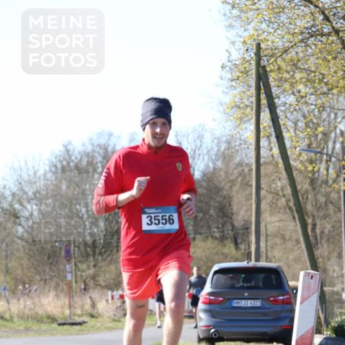 06.04.2025 - 44. Internationalen Wilhelmsburger Insellauf Jannik Wohlers http://msf.ph/oto/7621162 06.04.2025 10:10:34 Laufen 3556, 31, 4321 meine-sportfotos.de