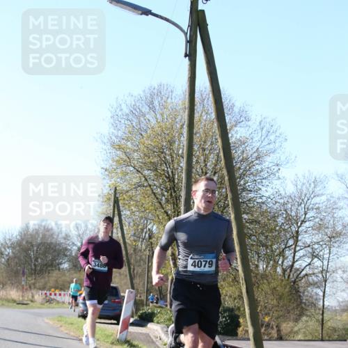 06.04.2025 - 44. Internationalen Wilhelmsburger Insellauf Jannik Wohlers http://msf.ph/oto/7621187 06.04.2025 10:10:49 Laufen 3486, 4079 meine-sportfotos.de