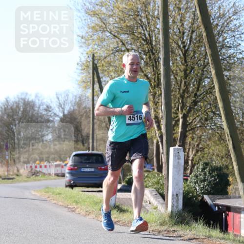 06.04.2025 - 44. Internationalen Wilhelmsburger Insellauf Jannik Wohlers http://msf.ph/oto/7621202 06.04.2025 10:11:03 Laufen 4516 meine-sportfotos.de