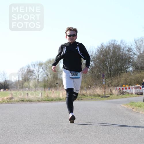 06.04.2025 - 44. Internationalen Wilhelmsburger Insellauf Jannik Wohlers http://msf.ph/oto/7621210 06.04.2025 10:11:05 Laufen 3591, 31, 4321 meine-sportfotos.de