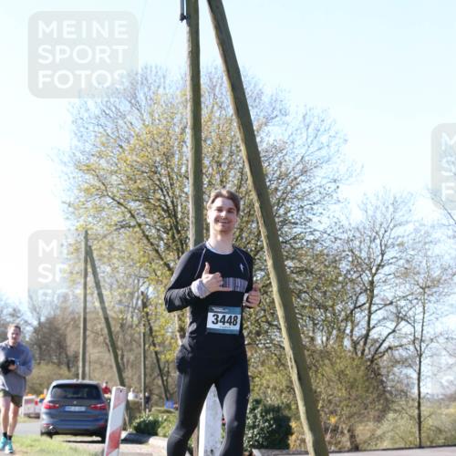 06.04.2025 - 44. Internationalen Wilhelmsburger Insellauf Jannik Wohlers http://msf.ph/oto/7621239 06.04.2025 10:11:27 Laufen 3448 meine-sportfotos.de