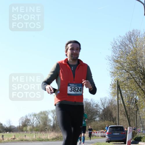 06.04.2025 - 44. Internationalen Wilhelmsburger Insellauf Jannik Wohlers http://msf.ph/oto/7621331 06.04.2025 10:12:15 Laufen 3824, 31, 4321 meine-sportfotos.de