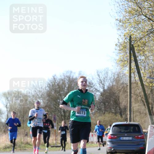 06.04.2025 - 44. Internationalen Wilhelmsburger Insellauf Jannik Wohlers http://msf.ph/oto/7621332 06.04.2025 10:12:16 Laufen 4553, 4073, 31, 4321 meine-sportfotos.de