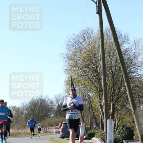 06.04.2025 - 44. Internationalen Wilhelmsburger Insellauf Jannik Wohlers http://msf.ph/oto/7621345 06.04.2025 10:12:21 Laufen 5126, 4553 meine-sportfotos.de