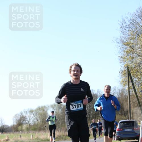 06.04.2025 - 44. Internationalen Wilhelmsburger Insellauf Jannik Wohlers http://msf.ph/oto/7621369 06.04.2025 10:12:28 Laufen 3181, 6 meine-sportfotos.de