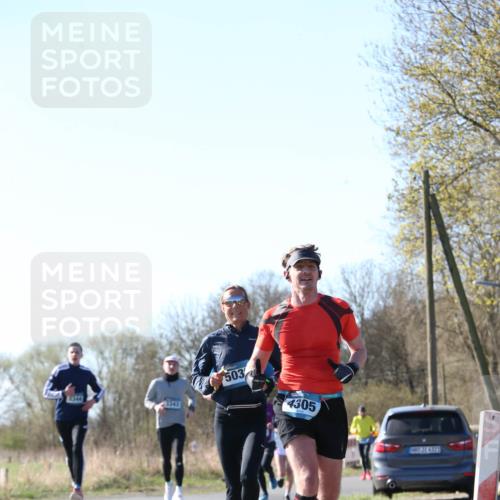 06.04.2025 - 44. Internationalen Wilhelmsburger Insellauf Jannik Wohlers http://msf.ph/oto/7621400 06.04.2025 10:12:36 Laufen 503, 4305, 46, 31, 4323 meine-sportfotos.de