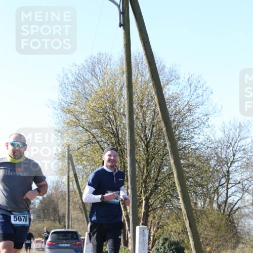 06.04.2025 - 44. Internationalen Wilhelmsburger Insellauf Jannik Wohlers http://msf.ph/oto/7621494 06.04.2025 10:13:09 Laufen 5070, 31, 4323 meine-sportfotos.de