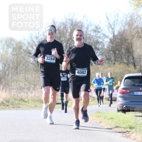 06.04.2025 - 44. Internationalen Wilhelmsburger Insellauf Jannik Wohlers http://msf.ph/oto/7621500 06.04.2025 10:13:17 Laufen 3284, 3403, 4082, 31, 4321 meine-sportfotos.de