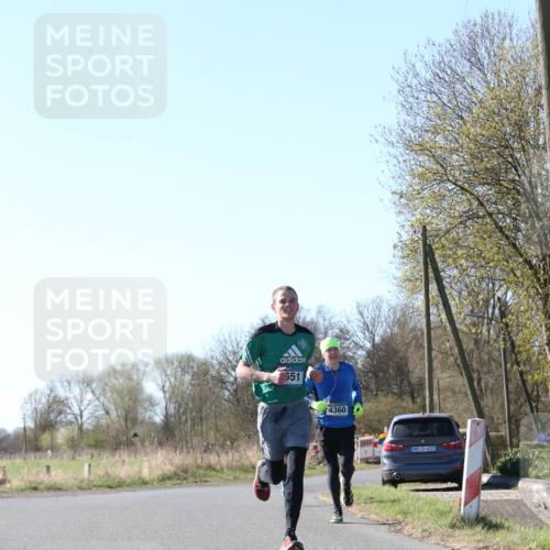 06.04.2025 - 44. Internationalen Wilhelmsburger Insellauf Jannik Wohlers http://msf.ph/oto/7621542 06.04.2025 10:13:28 Laufen 651, 4360, 31, 4323 meine-sportfotos.de