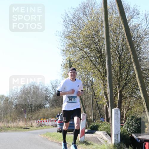 06.04.2025 - 44. Internationalen Wilhelmsburger Insellauf Jannik Wohlers http://msf.ph/oto/7621548 06.04.2025 10:13:32 Laufen 3611, 4321 meine-sportfotos.de