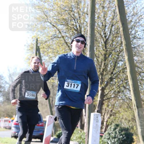 06.04.2025 - 44. Internationalen Wilhelmsburger Insellauf Jannik Wohlers http://msf.ph/oto/7621561 06.04.2025 10:13:48 Laufen 3596, 3117 meine-sportfotos.de