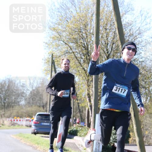 06.04.2025 - 44. Internationalen Wilhelmsburger Insellauf Jannik Wohlers http://msf.ph/oto/7621563 06.04.2025 10:13:48 Laufen 596, 3117 meine-sportfotos.de