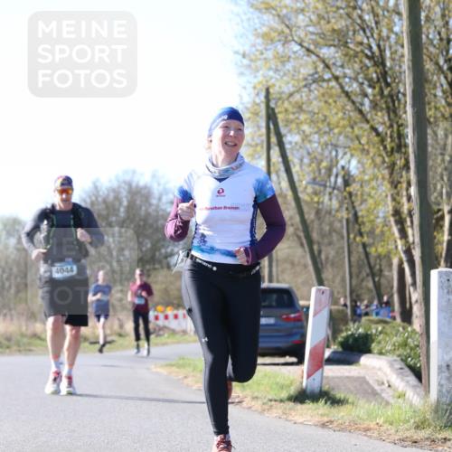 06.04.2025 - 44. Internationalen Wilhelmsburger Insellauf Jannik Wohlers http://msf.ph/oto/7621598 06.04.2025 10:14:16 Laufen  meine-sportfotos.de
