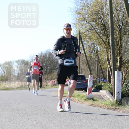 06.04.2025 - 44. Internationalen Wilhelmsburger Insellauf Jannik Wohlers http://msf.ph/oto/7621602 06.04.2025 10:14:18 Laufen 3624, 3, 4044, 31, 4323 meine-sportfotos.de