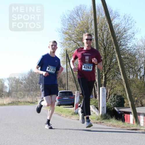 06.04.2025 - 44. Internationalen Wilhelmsburger Insellauf Jannik Wohlers http://msf.ph/oto/7621625 06.04.2025 10:14:26 Laufen 4174, 4263 meine-sportfotos.de