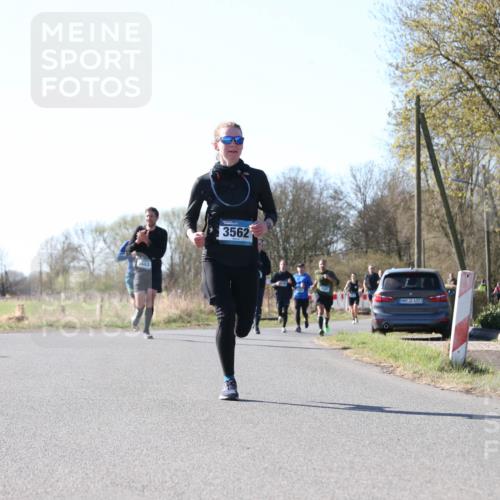 06.04.2025 - 44. Internationalen Wilhelmsburger Insellauf Jannik Wohlers http://msf.ph/oto/7621640 06.04.2025 10:14:43 Laufen 443, 3562, 31, 4323 meine-sportfotos.de