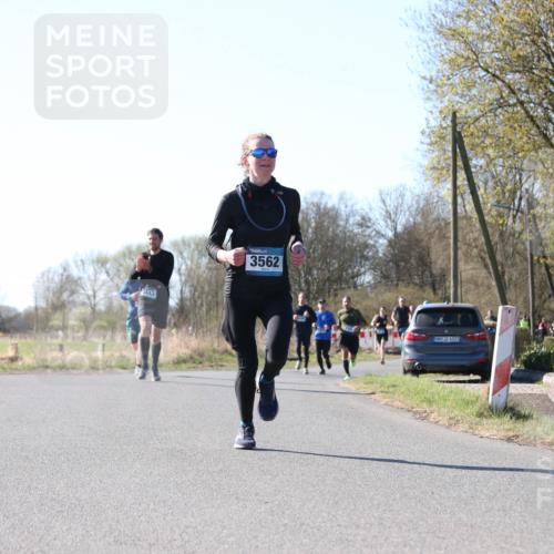 06.04.2025 - 44. Internationalen Wilhelmsburger Insellauf Jannik Wohlers http://msf.ph/oto/7621641 06.04.2025 10:14:43 Laufen 443, 3562, 31, 4323 meine-sportfotos.de