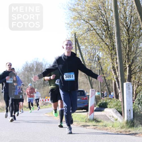 06.04.2025 - 44. Internationalen Wilhelmsburger Insellauf Jannik Wohlers http://msf.ph/oto/7621665 06.04.2025 10:14:51 Laufen 5108, 43, 3051 meine-sportfotos.de