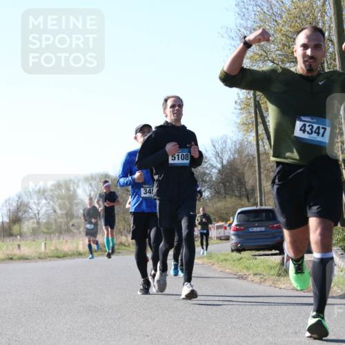 06.04.2025 - 44. Internationalen Wilhelmsburger Insellauf Jannik Wohlers http://msf.ph/oto/7621679 06.04.2025 10:14:53 Laufen 345, 5108, 31, 4323, 4347 meine-sportfotos.de