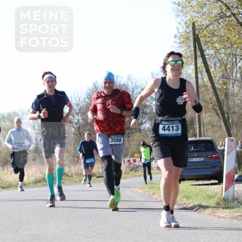 06.04.2025 - 44. Internationalen Wilhelmsburger Insellauf Jannik Wohlers http://msf.ph/oto/7621703 06.04.2025 10:14:57 Laufen 3741, 3808, 3793, 3588, 4413, 4321 meine-sportfotos.de
