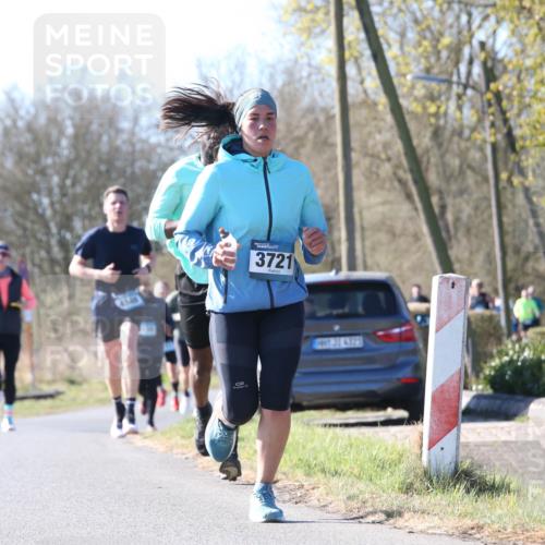 06.04.2025 - 44. Internationalen Wilhelmsburger Insellauf Jannik Wohlers http://msf.ph/oto/7621745 06.04.2025 10:15:08 Laufen 4546, 3721, 31, 4323 meine-sportfotos.de
