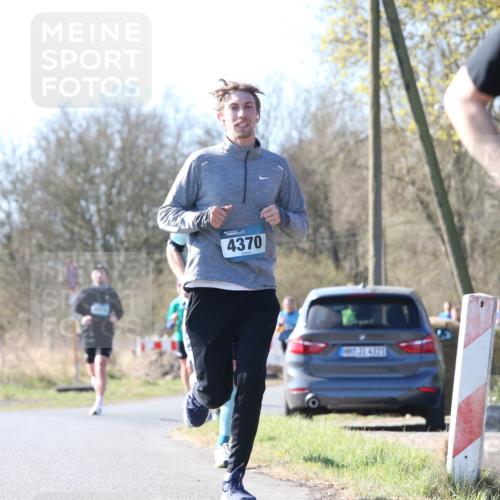 06.04.2025 - 44. Internationalen Wilhelmsburger Insellauf Jannik Wohlers http://msf.ph/oto/7621795 06.04.2025 10:15:21 Laufen 4370, 33 meine-sportfotos.de