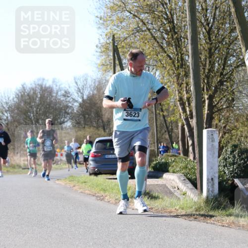06.04.2025 - 44. Internationalen Wilhelmsburger Insellauf Jannik Wohlers http://msf.ph/oto/7621805 06.04.2025 10:15:23 Laufen 3760, 31, 43, 3623, 437 meine-sportfotos.de