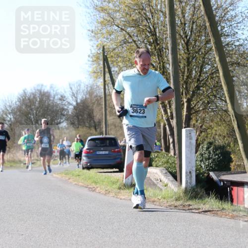 06.04.2025 - 44. Internationalen Wilhelmsburger Insellauf Jannik Wohlers http://msf.ph/oto/7621807 06.04.2025 10:15:24 Laufen 4, 31, 4323, 3623 meine-sportfotos.de