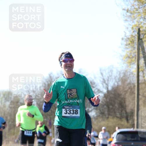 06.04.2025 - 44. Internationalen Wilhelmsburger Insellauf Jannik Wohlers http://msf.ph/oto/7621829 06.04.2025 10:15:32 Laufen 3338 meine-sportfotos.de