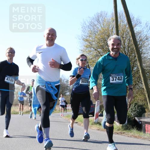 06.04.2025 - 44. Internationalen Wilhelmsburger Insellauf Jannik Wohlers http://msf.ph/oto/7621847 06.04.2025 10:15:39 Laufen 4189, 5025, 3742 meine-sportfotos.de