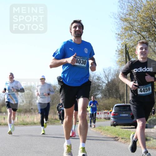 06.04.2025 - 44. Internationalen Wilhelmsburger Insellauf Jannik Wohlers http://msf.ph/oto/7621873 06.04.2025 10:15:45 Laufen 455, 429, 4030, 31, 6923, 4459 meine-sportfotos.de