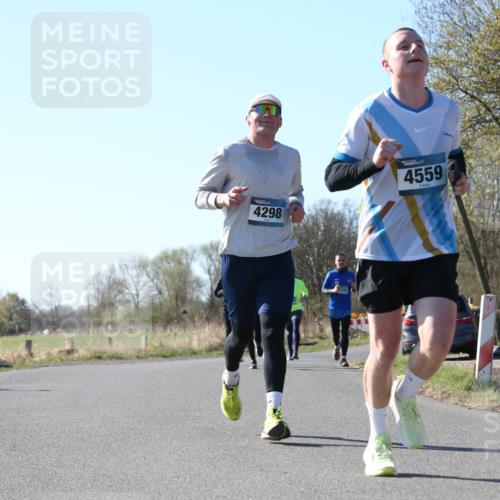 06.04.2025 - 44. Internationalen Wilhelmsburger Insellauf Jannik Wohlers http://msf.ph/oto/7621883 06.04.2025 10:15:48 Laufen 4298, 4559, 3297 meine-sportfotos.de