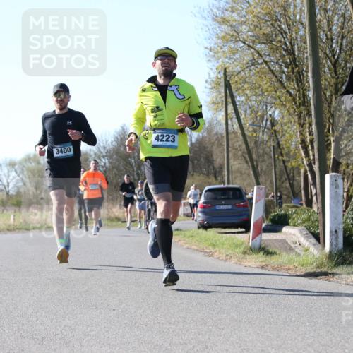 06.04.2025 - 44. Internationalen Wilhelmsburger Insellauf Jannik Wohlers http://msf.ph/oto/7621926 06.04.2025 10:16:13 Laufen 3400, 4121, 4223, 3132 meine-sportfotos.de